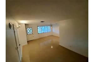 729 NE 6th St B, Hallandale Beach, FL 33009 - MLS#A11859867