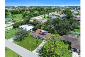 246 Se 44th St Cape Coral, FL 33904 - MLS#A11859907