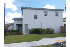 879 Se 26th Ter Homestead, FL 33035 - MLS#A11859933