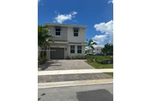 MLS# A11859945, Pembroke Pines, Florida 33027