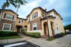9239 Sw 227th 12, Cutler Bay