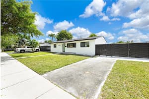 11920 SW 34th St, Miami, FL 33175, Sold 04/07/25