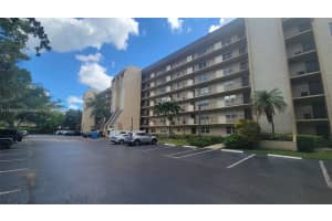 3300 W Rolling Hills Cir 303 Davie, FL 33328 - MLS#A11859985