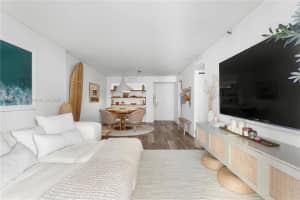 4301 Collins Ave 207 Miami Beach, FL 33140 - MLS#A11859987