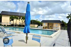 9317 Nw 1st Ct 105, Pembroke Pines