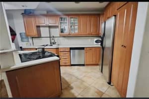 11925 Ne 2nd Ave B317, North Miami