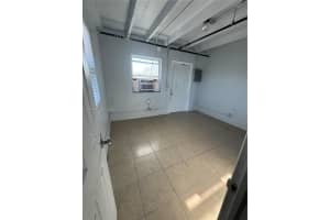 354 Rardin Ave 12 Pahokee, FL 33476 - MLS#A11860060