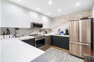 2301 Collins Ave 306 Miami Beach, FL 33139 - MLS#A11860119