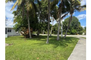 1691 Ne 177th St North Miami Beach, FL 33162 - MLS#A11860165