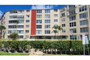 1475 Ne 125th Ter 408h North Miami, FL 33161 - MLS#A11860178