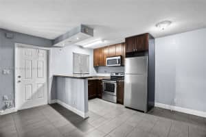 37 SW 14th St #5, Dania Beach, FL 33004, - MLS#A11860182