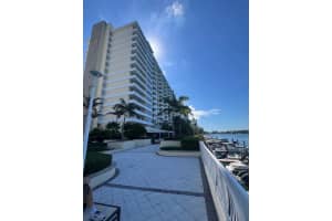 5600 Collins Ave 17t Miami Beach, FL 33140 - MLS#A11860231