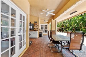 15613 Sw 55th Ter Miami, FL 33185 - MLS#A11860234