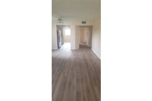 1650 Sw 124th Ter 212d, Pembroke Pines