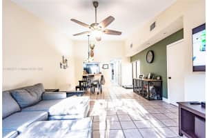 895 Sw 120th Way Davie, FL 33325 - MLS#A11860271