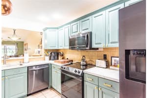 895 Sw 120th Way Davie, FL 33325 - MLS#A11860271