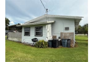 315 Avenue J Moore Haven, FL 33471 - MLS#A11860311