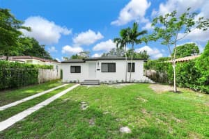 82 Ne 117th St, Miami