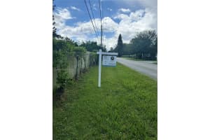 9840 Sw 60th St, Miami