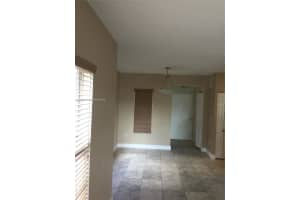 2517 Centergate Dr 105 Miramar, FL 33025 - MLS#A11860351