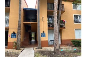 10717 Cleary Blvd 206, Plantation