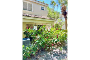 4619 Palmbrooke Cir 4619 West Palm Beach, FL 33417 - MLS#A11860427