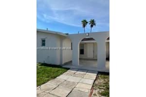 6181 SW 41st Ct 1, Davie, FL 33314 - MLS#A11860429