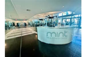 92 Sw 3rd St 1908 Miami, FL 33130 - Off Market