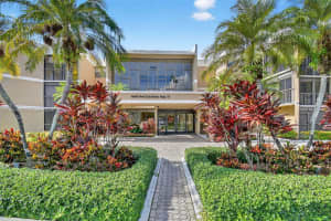 16400 Golf Club Rd 307, Weston