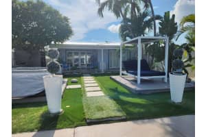 160 10th St, Marathon, FL 33051 - MLS#A11860524