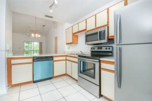 8051 Sw 21st Ct 8051, Miramar