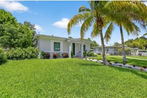 360 Nw 136th St North Miami, FL 33168 - MLS#A11860554
