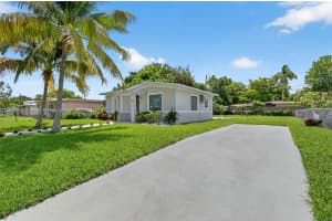 360 Nw 136th St North Miami, FL 33168 - MLS#A11860554
