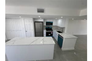 2318 NE 7th St 34, Hallandale Beach, FL 33009 - MLS#A11860555
