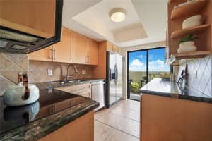77 Crandon Blvd 10d Key Biscayne, FL 33149 - MLS#A11860585