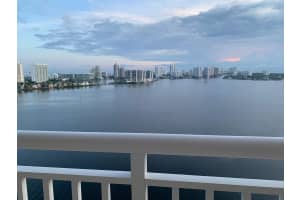 251 174th St 1904 Sunny Isles Beach, FL 33160 - MLS#A11860607