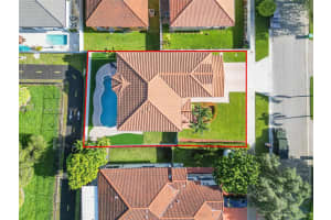 864 Nw 136th Ave Miami, FL 33182 - MLS#A11860611