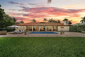 12311 Sw 98th St, Miami