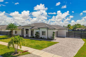 19254 Sw 132nd Path, Miami