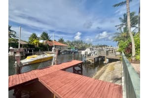 1141 Waterside Ln Hollywood, FL 33019 - MLS#A11860674