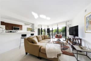 1000 Quayside Ter 508, Miami