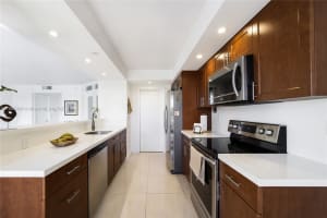 1000 Quayside Ter 508 Miami, FL 33138 - MLS#A11860706