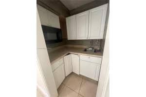 633 Mokena Dr 1, Miami Springs, FL 33166 - MLS#A11860720