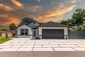 2727 40th Ave Se, Naples