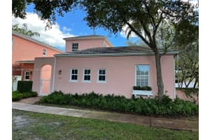 570 Loretto Ave 10, Coral Gables, FL 33146 - MLS#A11860747