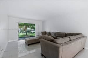 2303 Lucaya Ln E2, Coconut Creek, FL 33066 - MLS#A11860821