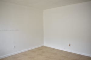932 Moffett St 7, Hallandale Beach, FL 33009 - MLS#A11860844