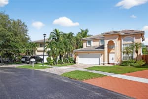 16611 Sw 103rd Ter Miami, FL 33196 - MLS#A11860881
