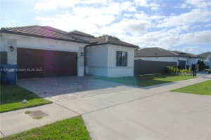 16825 SW 109th Pl, Miami, FL 33157 - MLS#A11860975