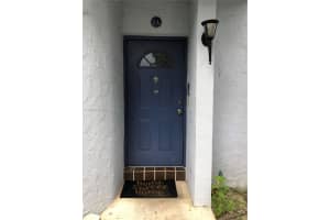 2800 S University Dr 2a Davie, FL 33328 - MLS#A11860985